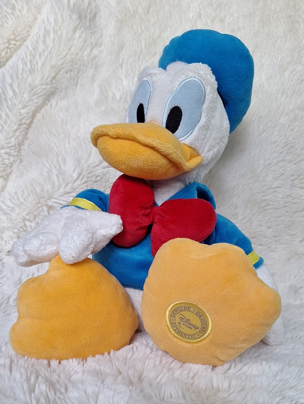 Disney Donald Duck Plush with Gold and Purple Authentic Seal - Picture 2 of 10